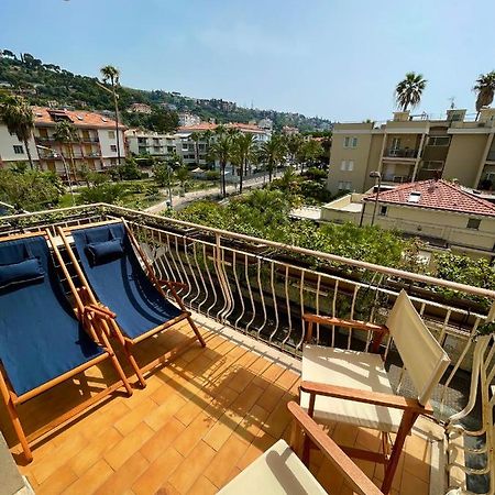 Apartamento Casa Vacanze Il Veliero Bordighera Exterior foto